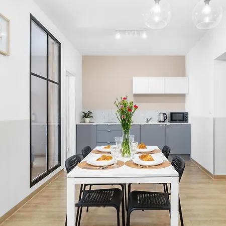 Kazimierz Friendhouse Apartments-3